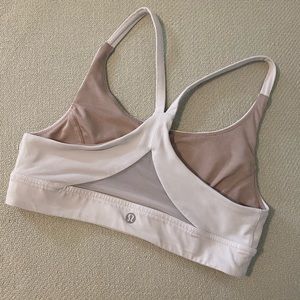 LULULEMON mesh racer back sports bra in perfect condition like new